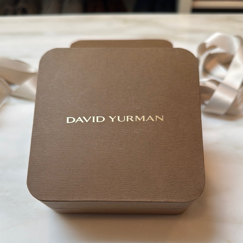 David Yurman Brown Gift Box